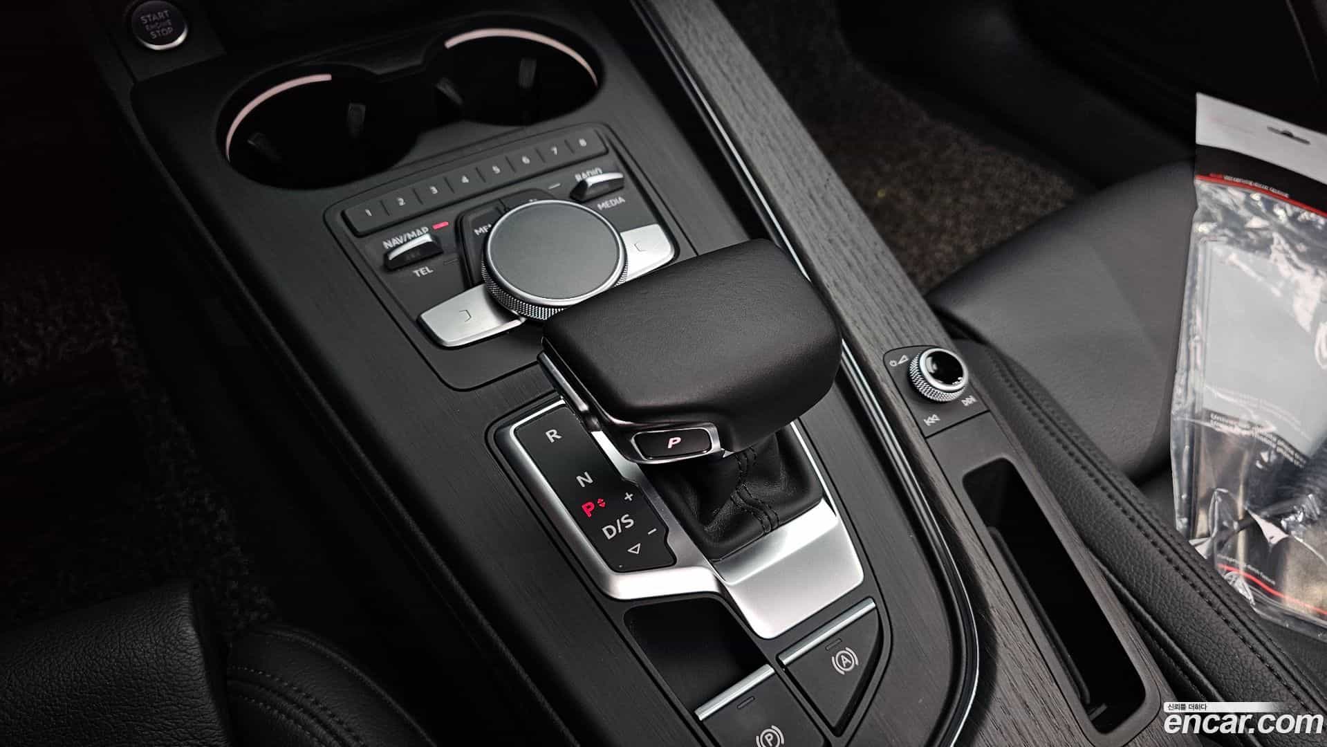 A4 Audi 2018.6-INNER-009