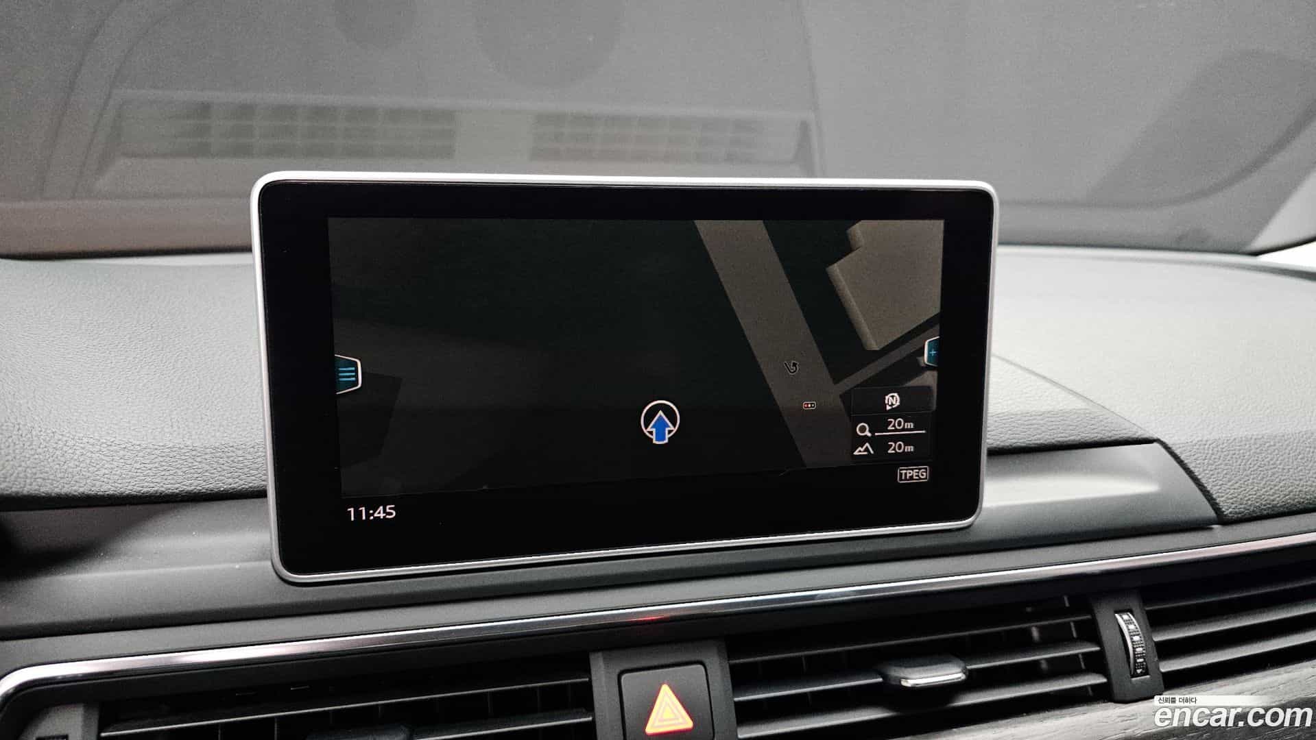 A4 Audi 2018.6-OPTION-020