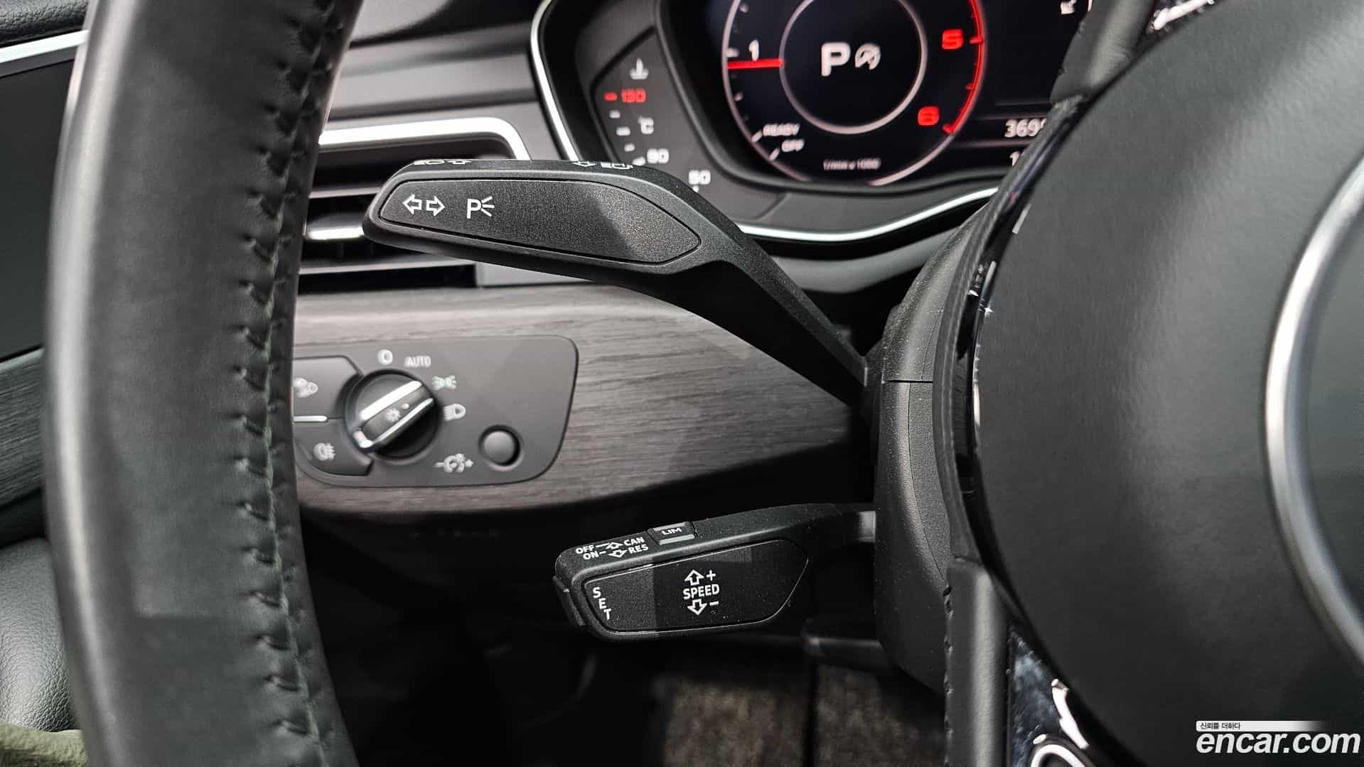 A4 Audi 2018.6-OPTION-041