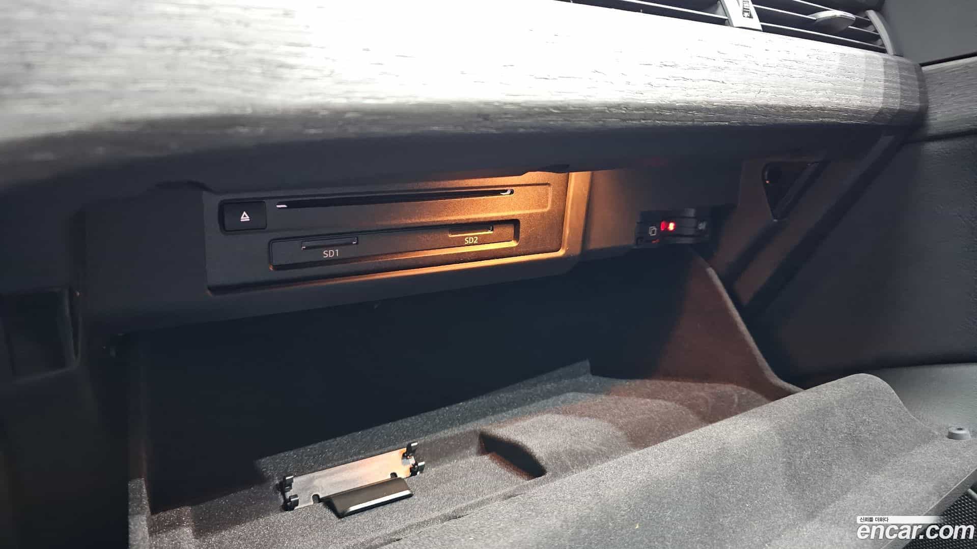 A4 Audi 2018.6-OPTION-047