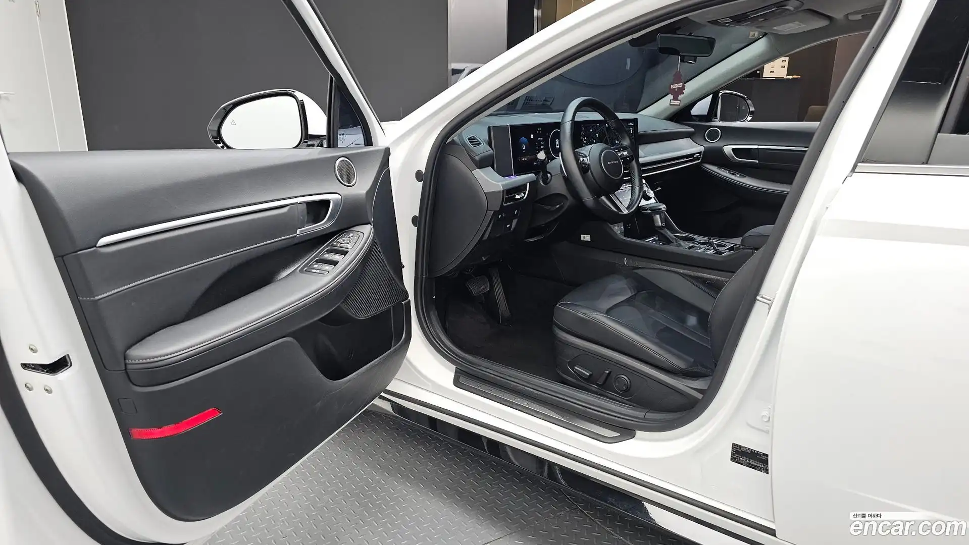 Sonata Hyundai 2025.2-INNER-010