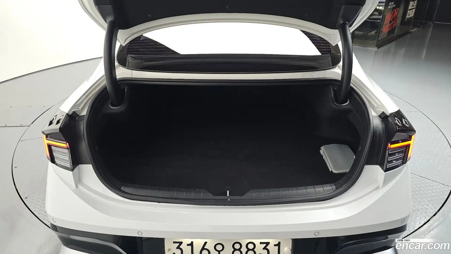 Sonata Hyundai 2025.2-OPTION-043