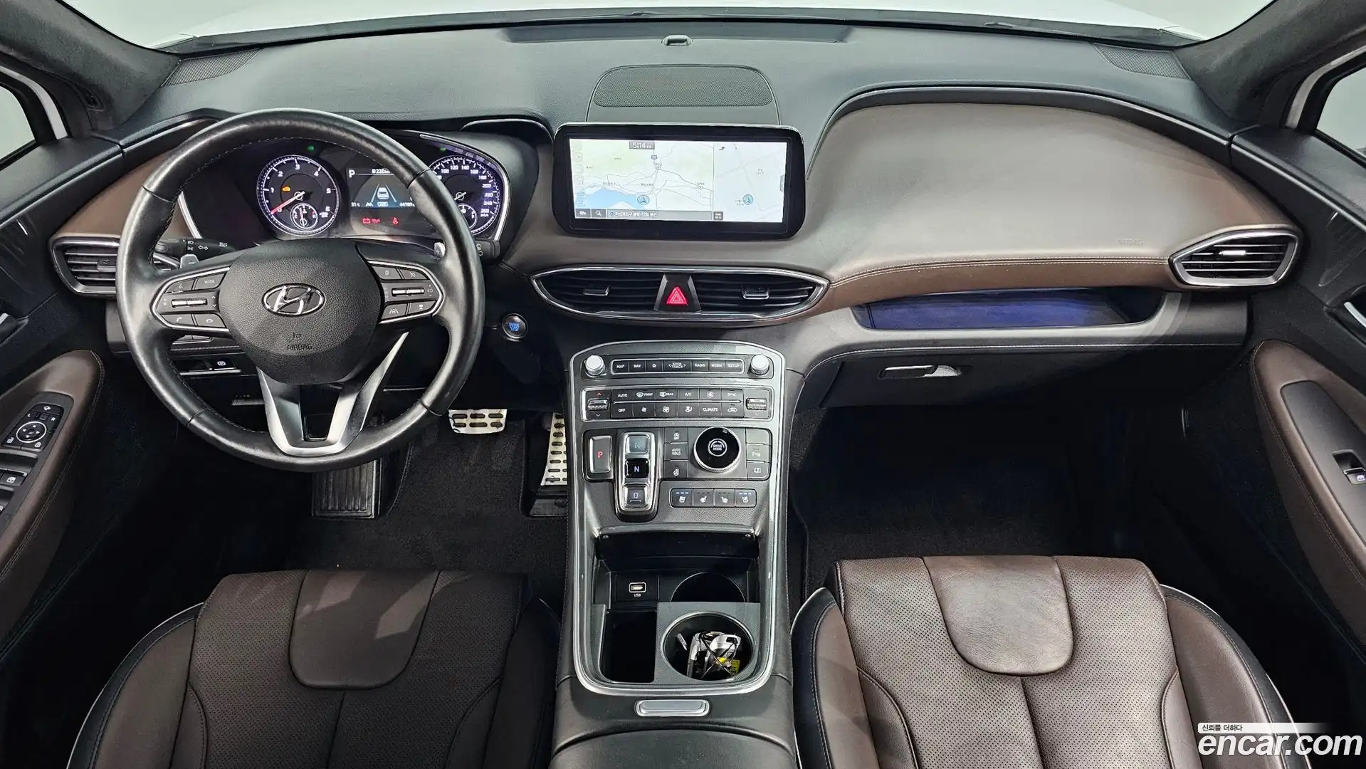 Santafe Hyundai 2023.1-INNER-007