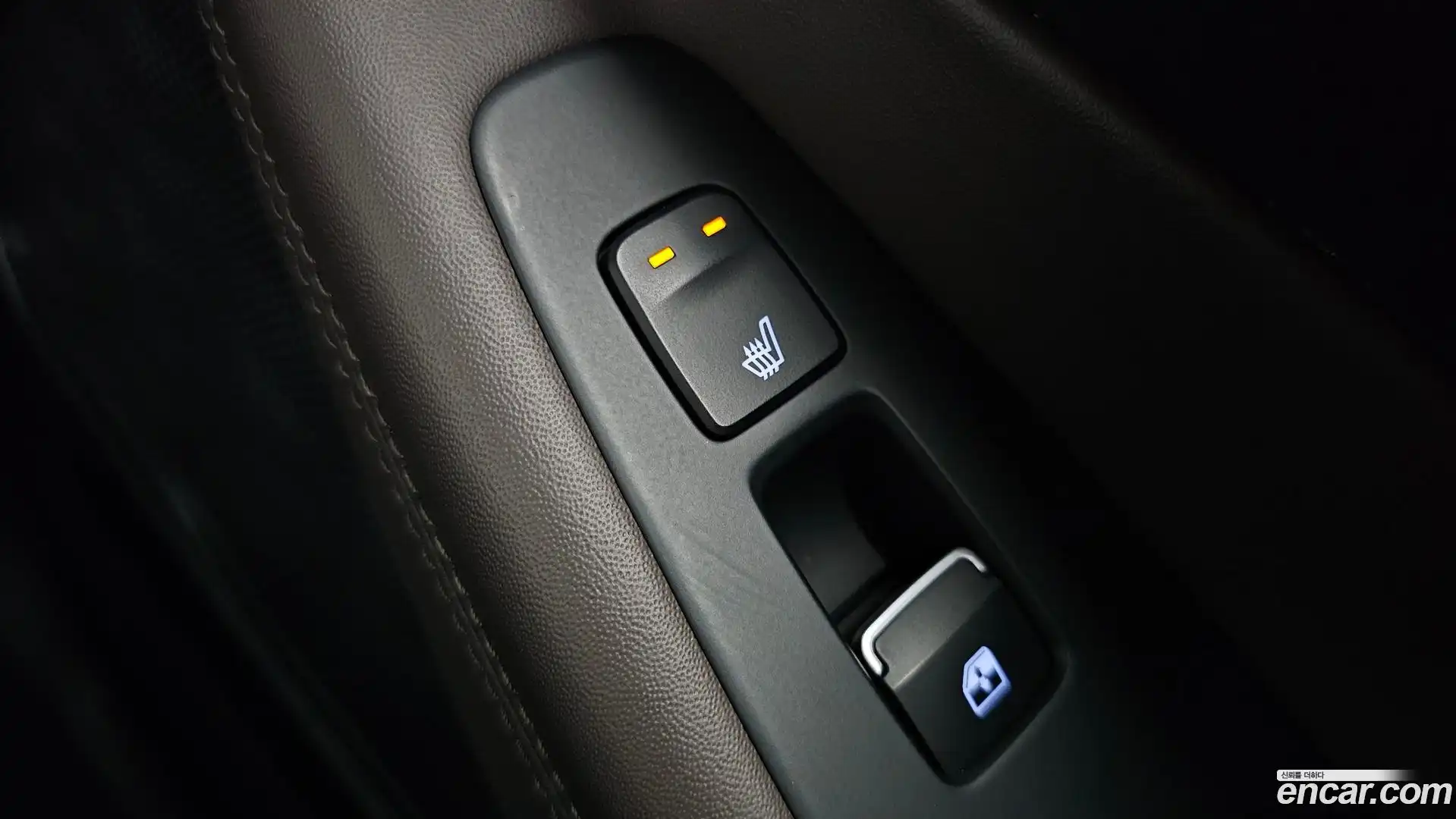 Santafe Hyundai 2023.1-OPTION-022