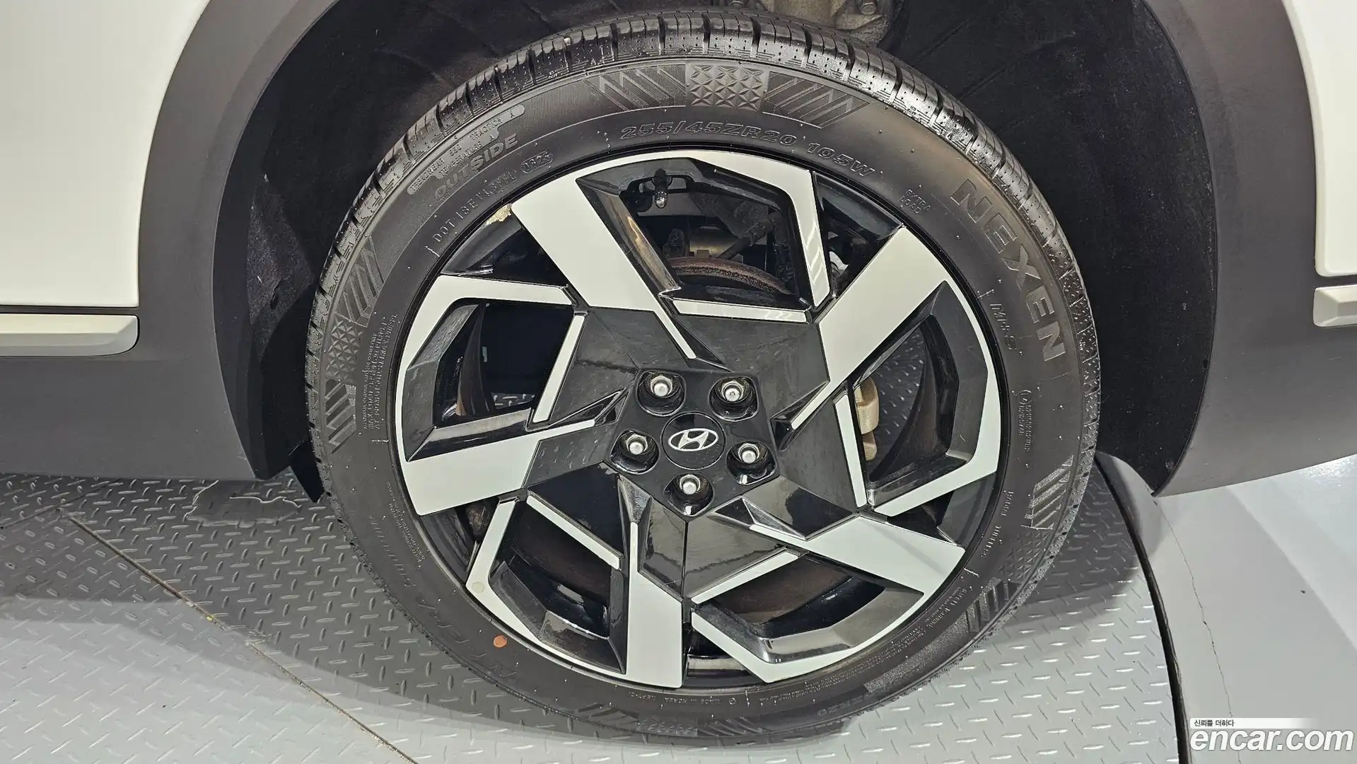 Santafe Hyundai 2023.1-OUTER-031