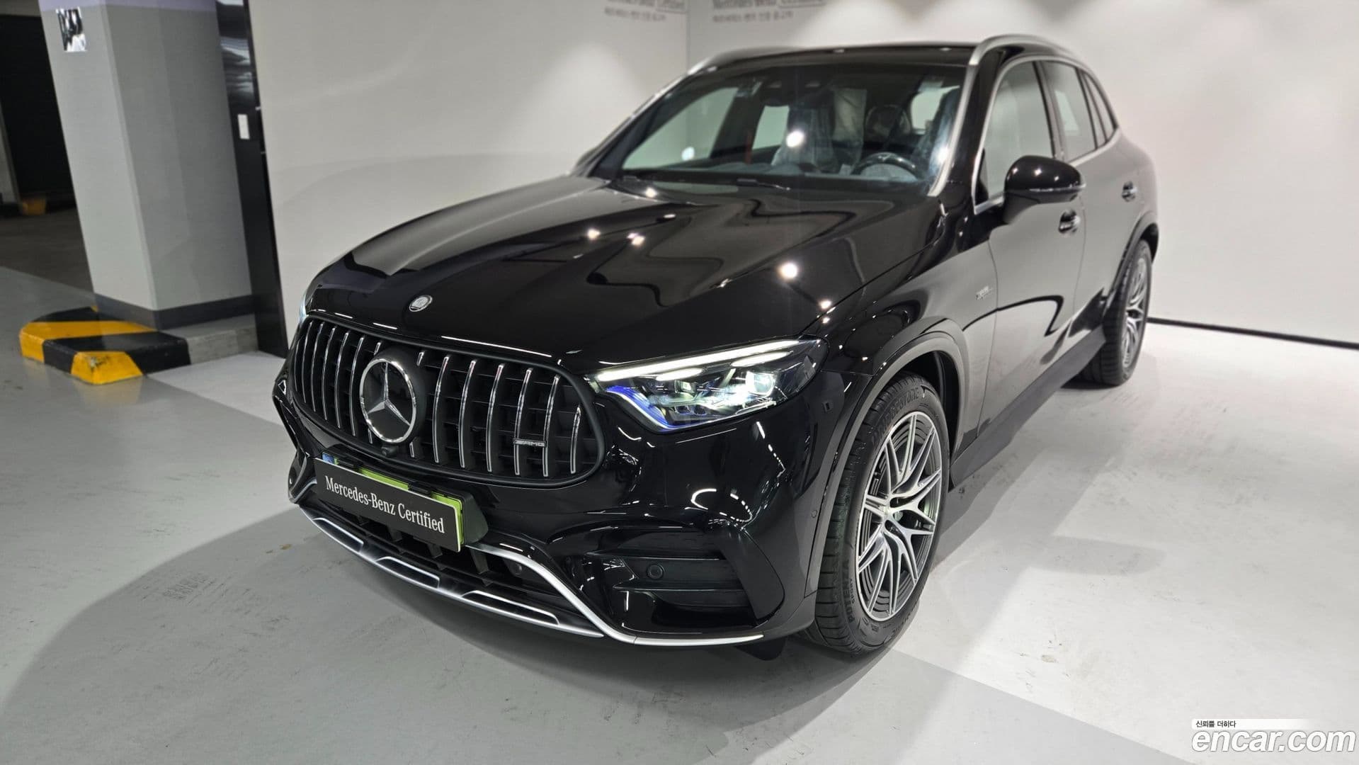 Main__Slider__Photo:GLC-Class Mercedes-Benz 2025.11-0
