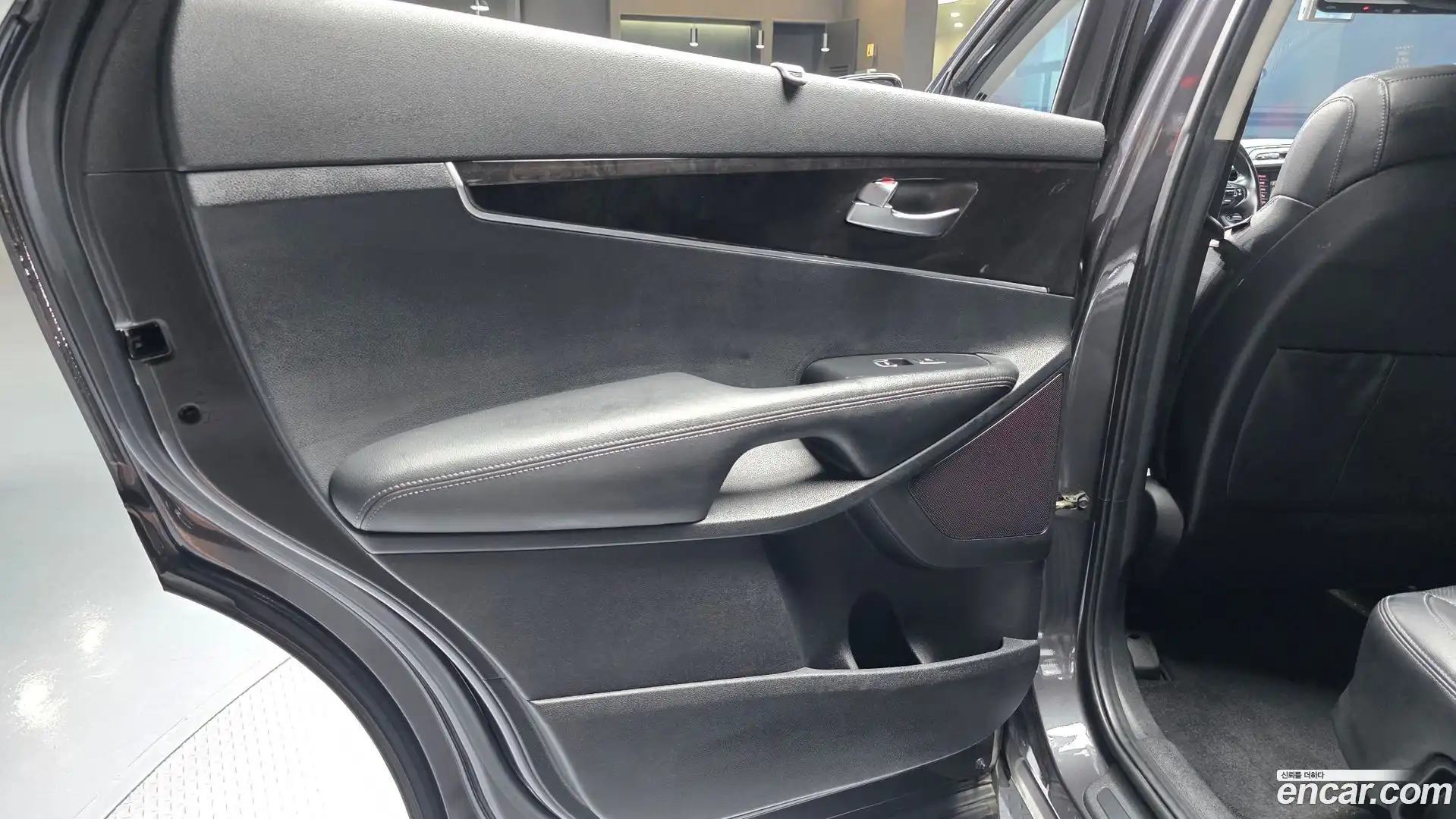 Sorento Kia 2015.0-INNER-035