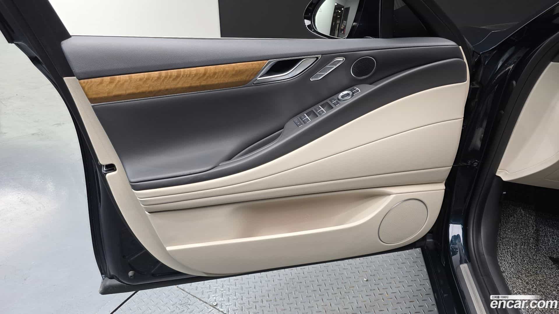 G80 Genesis 2023.5-INNER-034