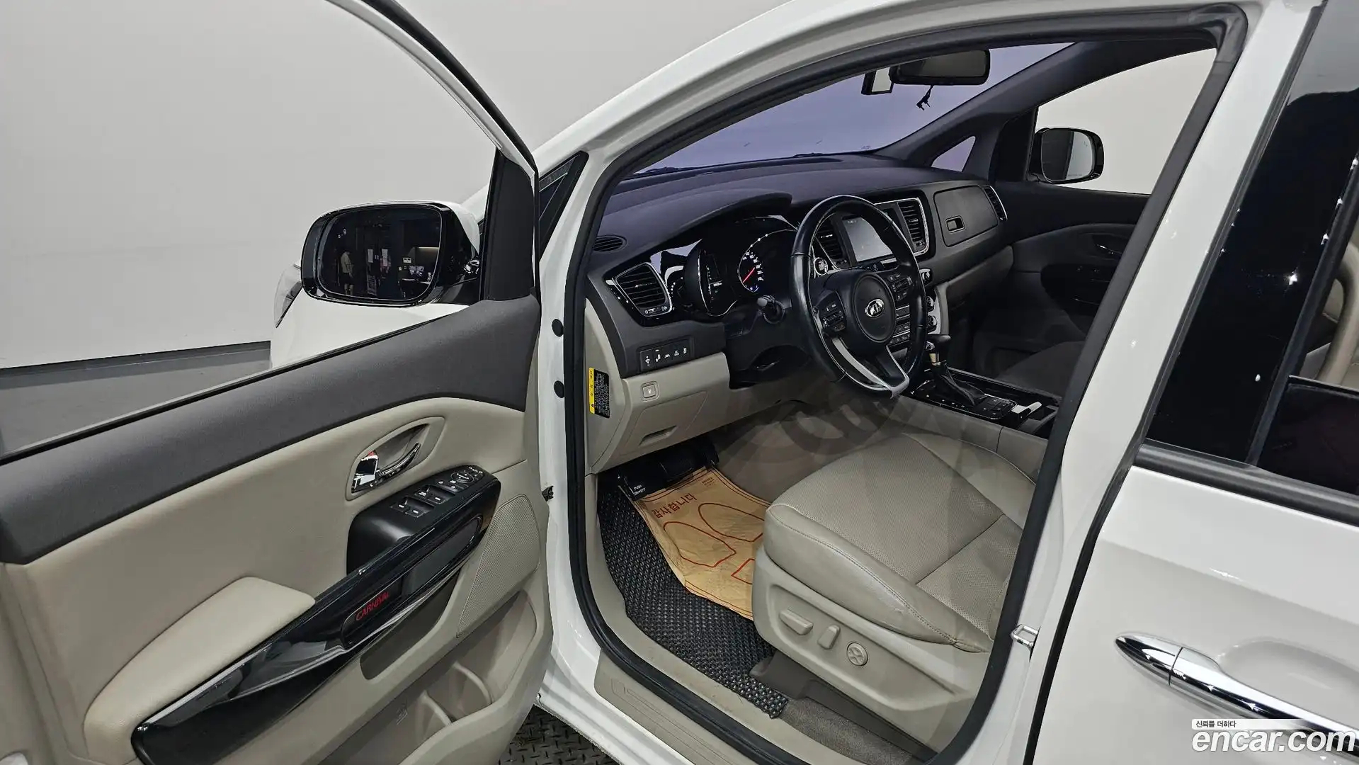 Canival Kia 2018.0-INNER-010