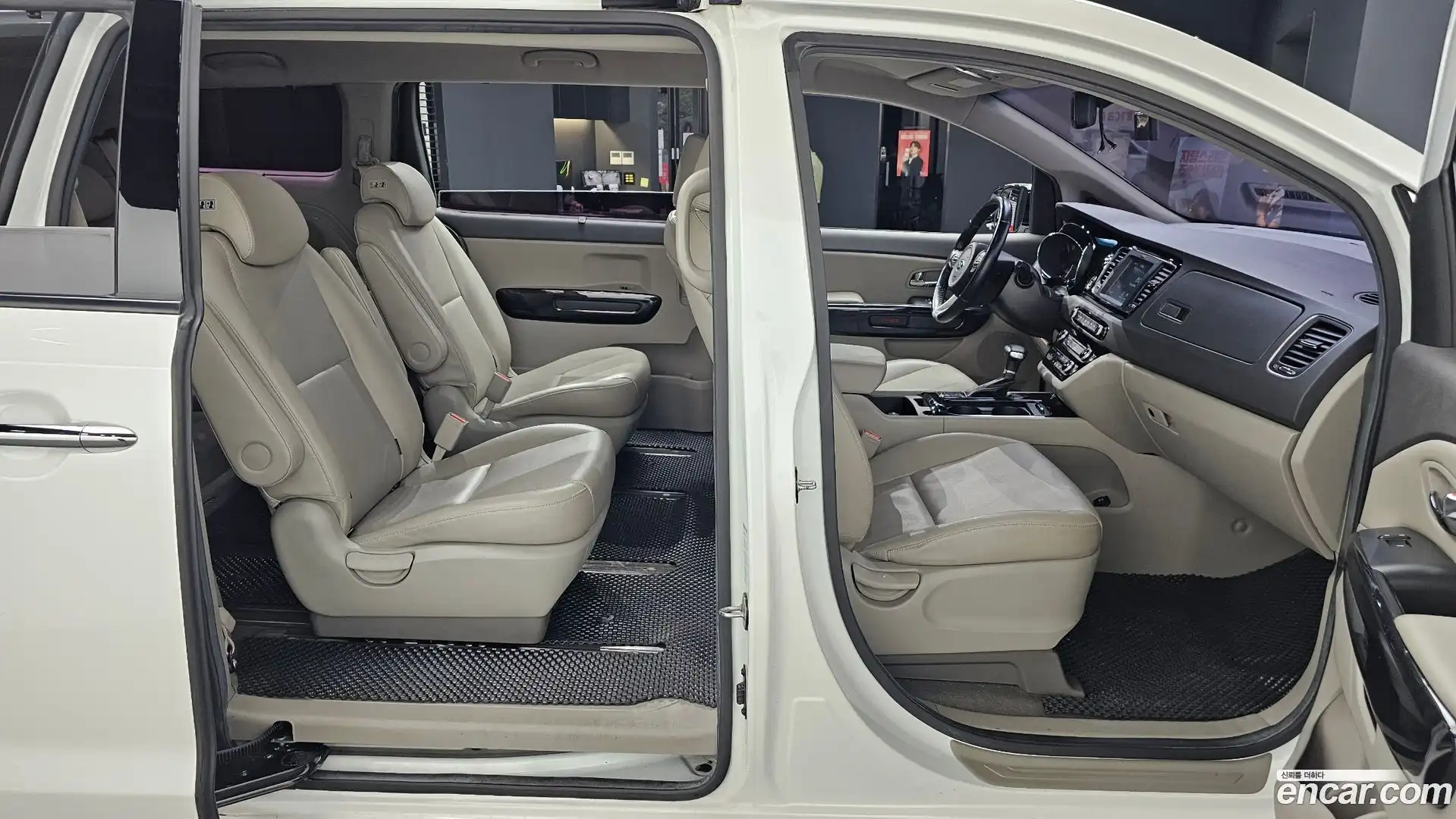 Canival Kia 2018.0-OPTION-015