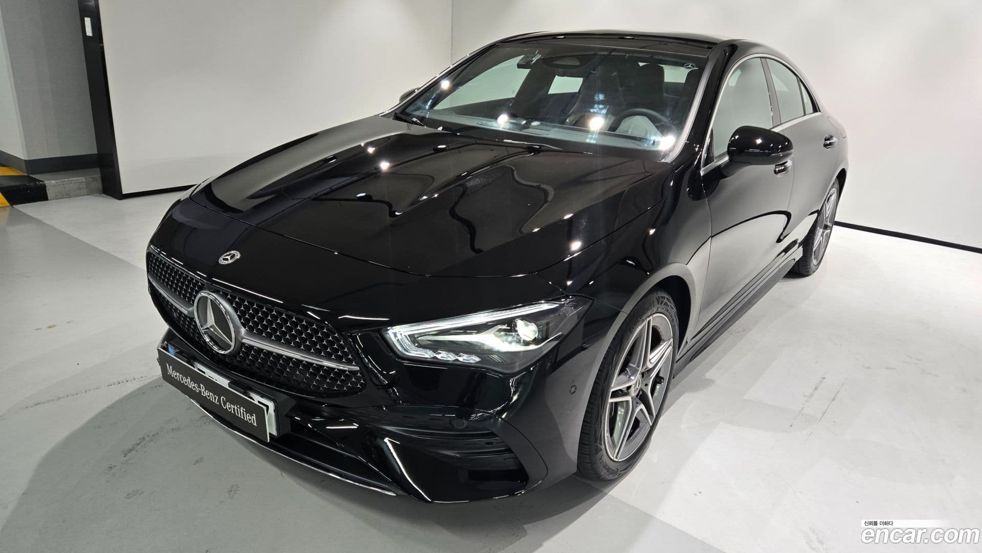 Main__Slider__Photo:CLA-Class Mercedes-Benz 2025.9-0