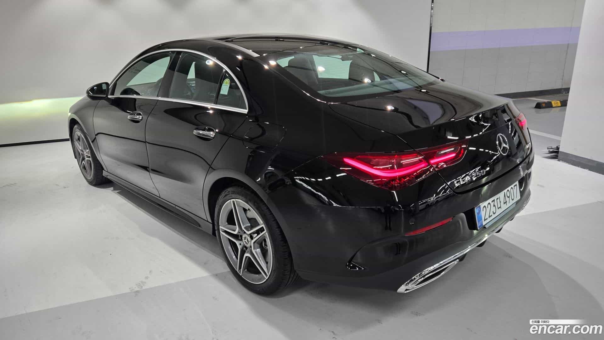 CLA-Class Mercedes-Benz 2025.9-OUTER-003