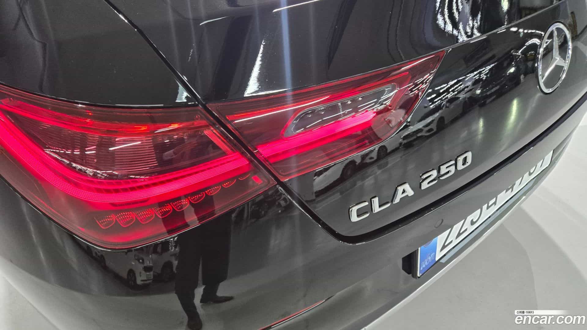 CLA-Class Mercedes-Benz 2025.9-OPTION-017