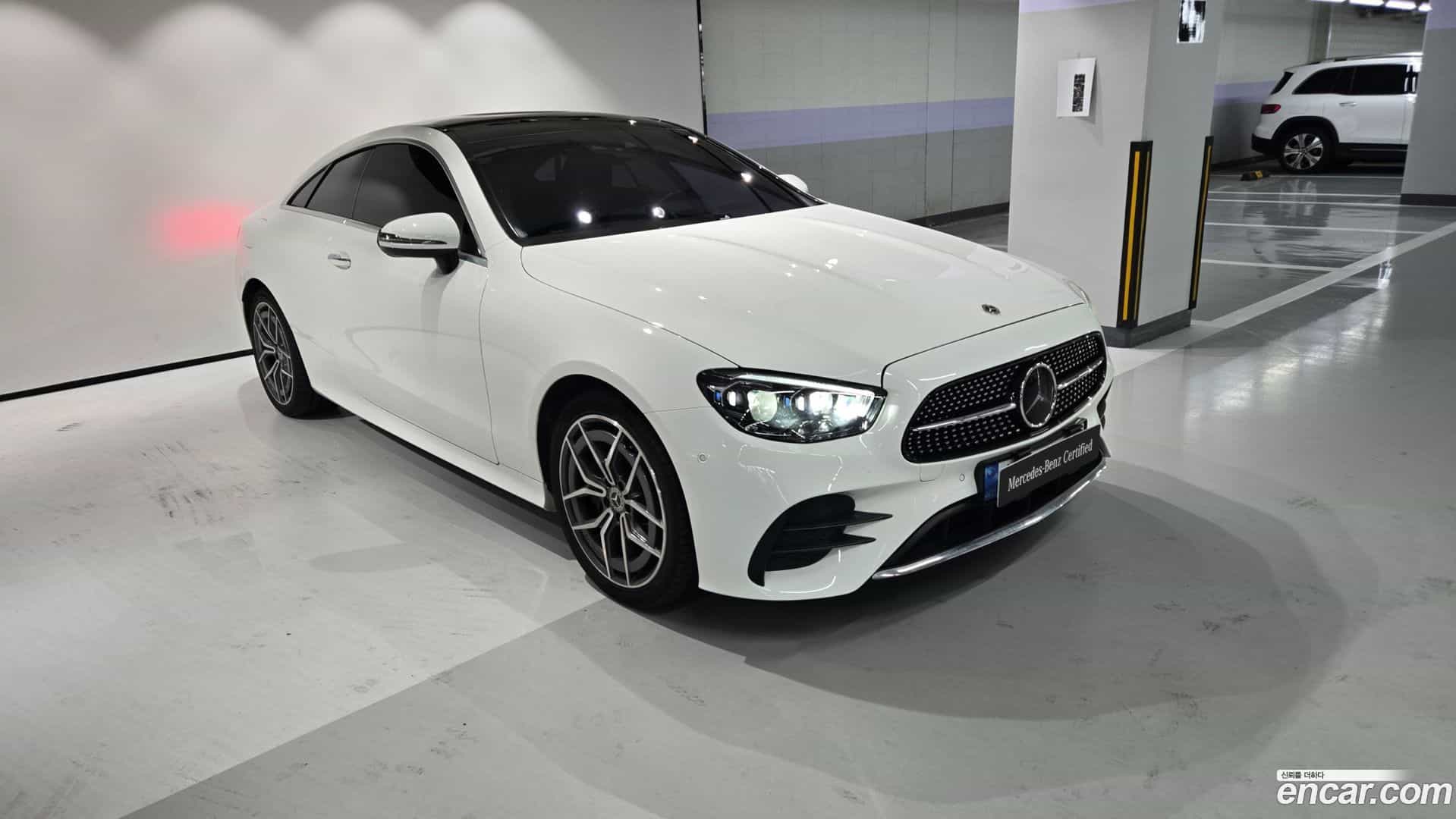 E-Class Mercedes-Benz 2022.6-OUTER-002