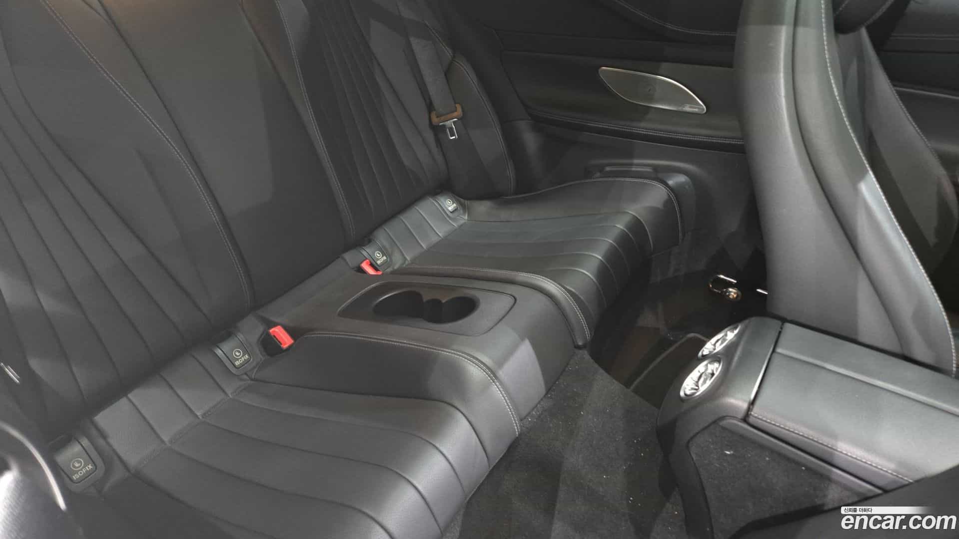 E-Class Mercedes-Benz 2022.6-OPTION-024