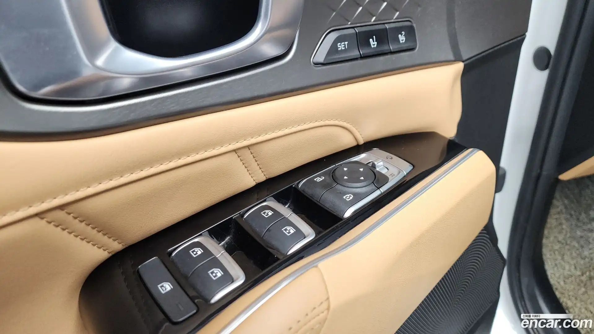 Sorento Kia 2022.7-OPTION-050
