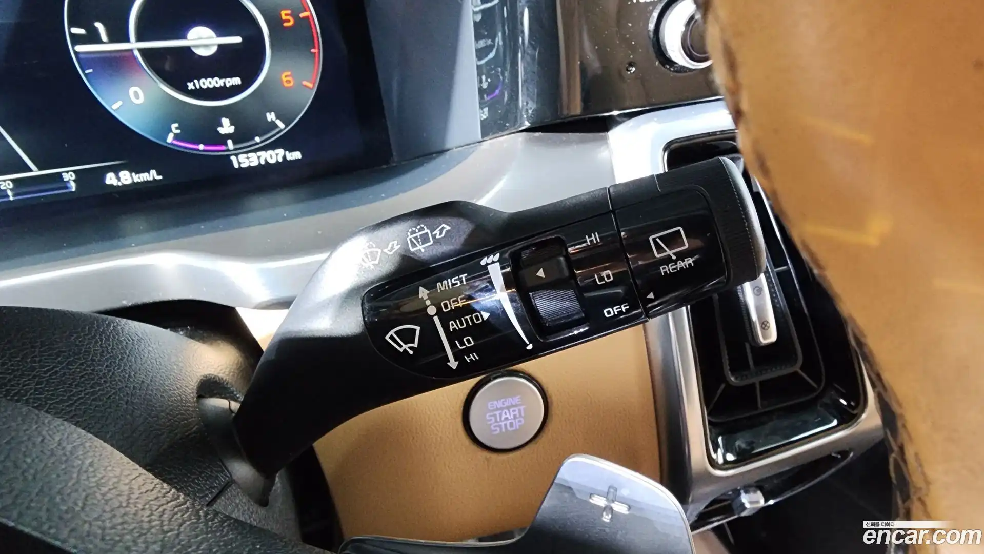 Sorento Kia 2022.7-OPTION-051