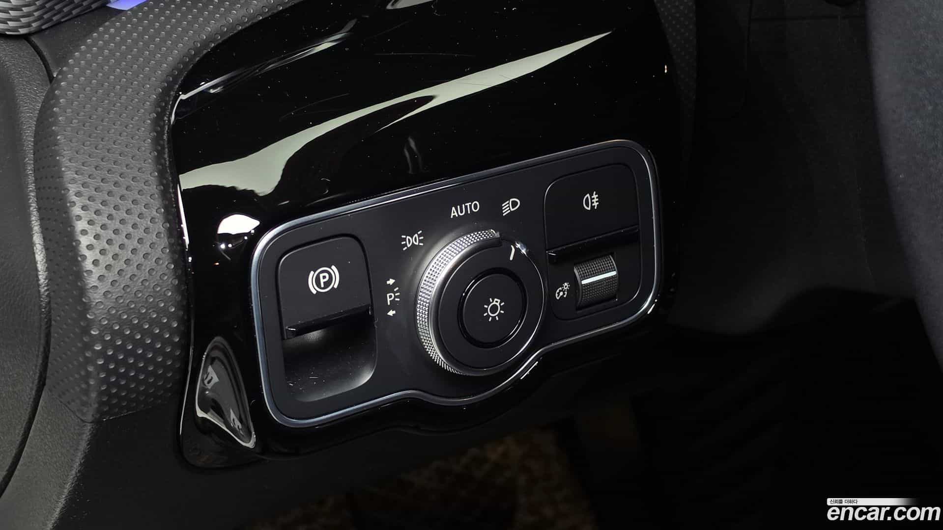 A-Class Mercedes-Benz 2021.2-OPTION-020