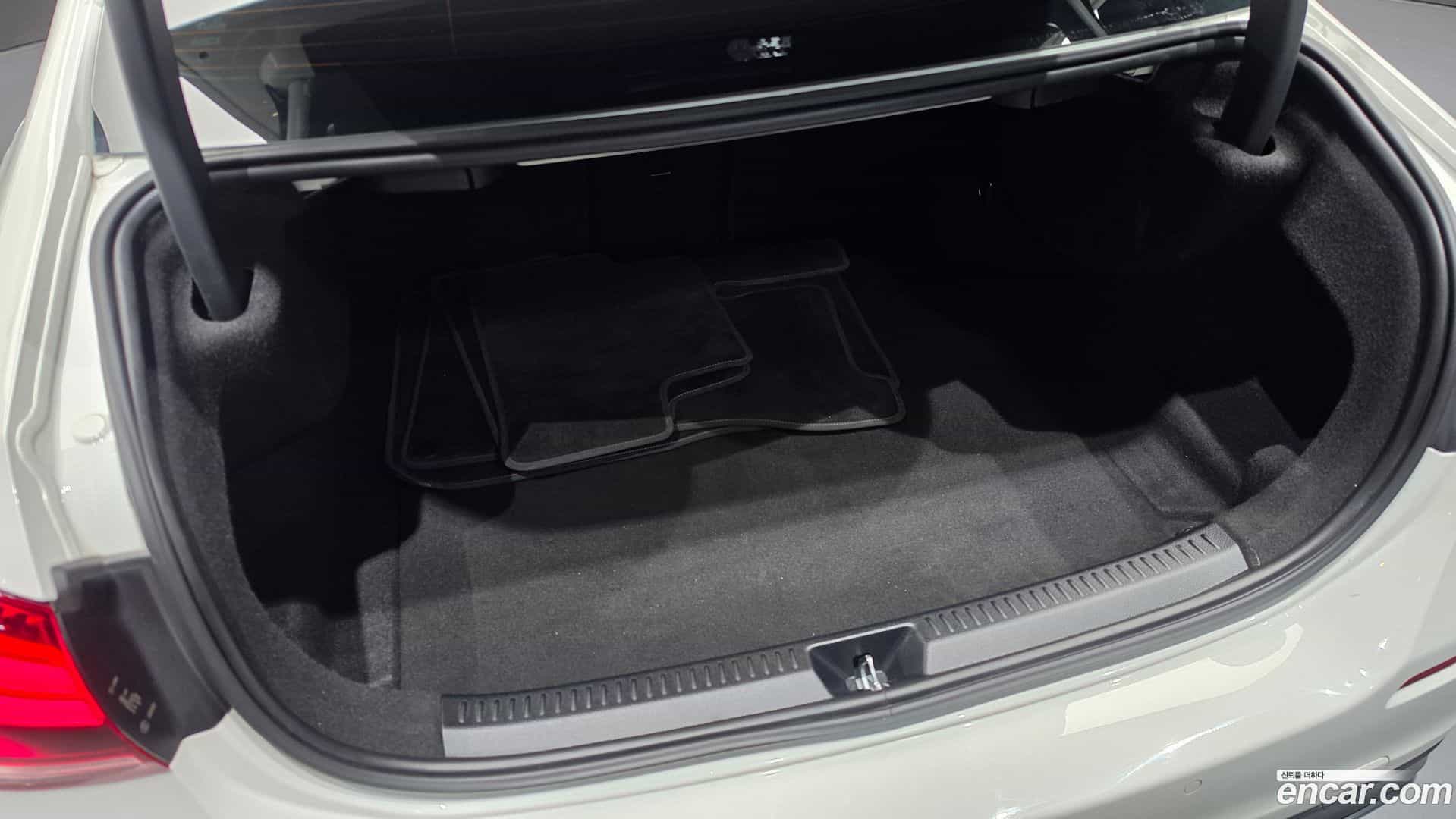 A-Class Mercedes-Benz 2021.2-OPTION-043