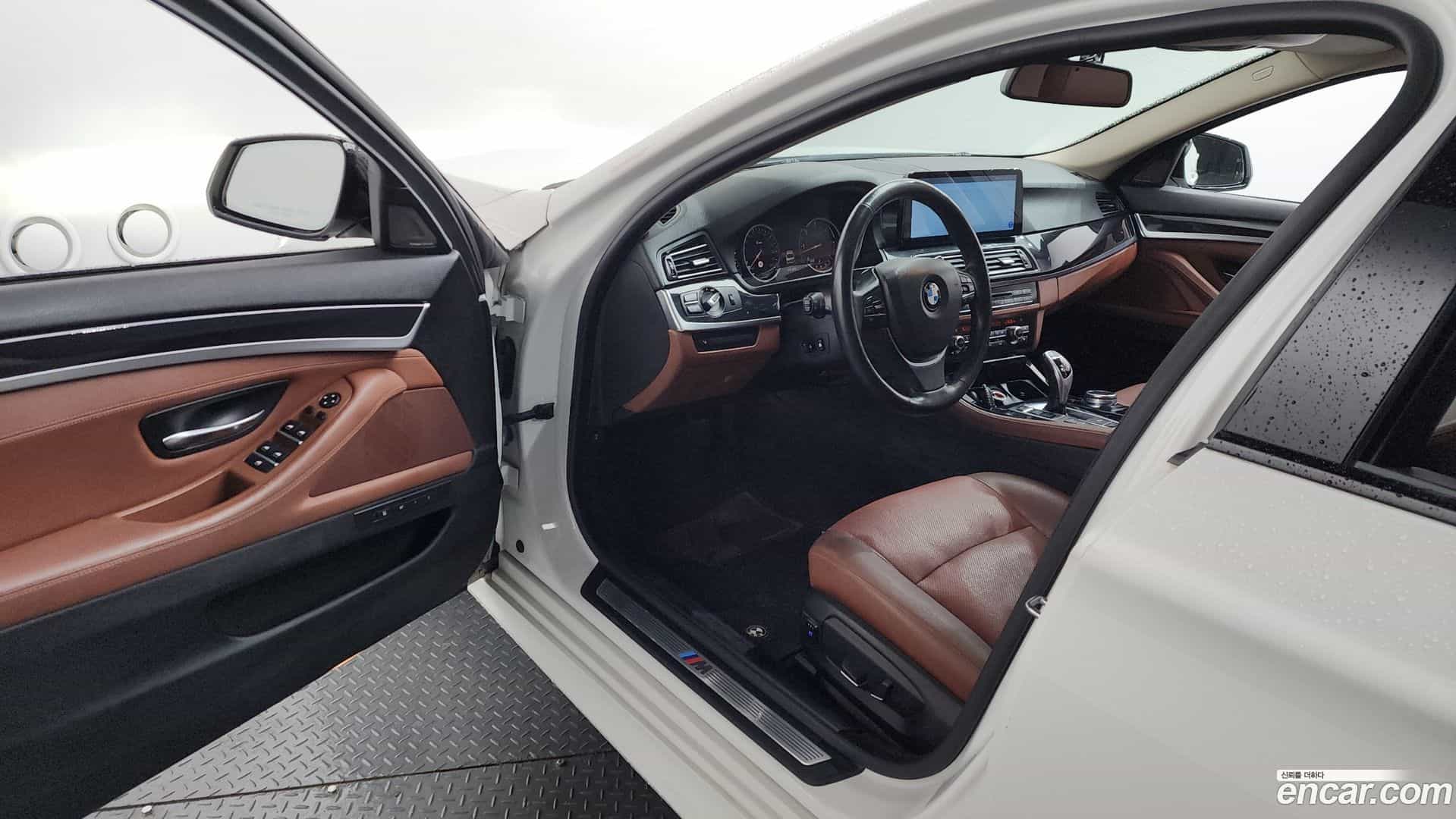 5-Series BMW 2016.9-INNER-010