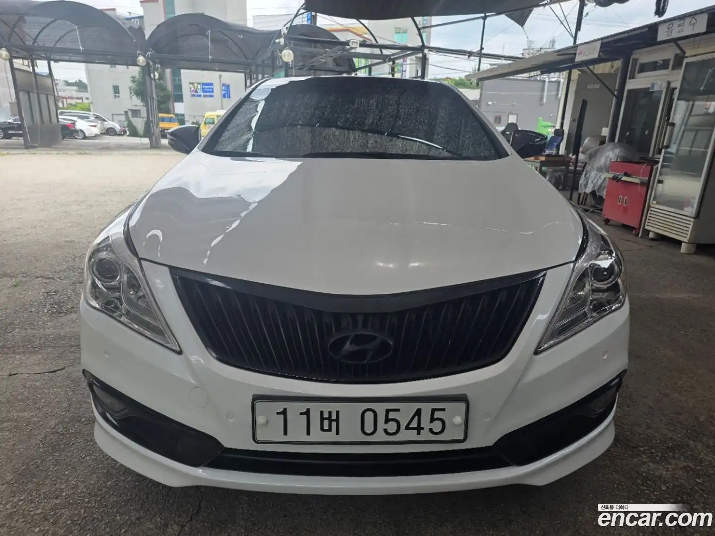Grandeur Hyundai 2016.0-OUTER-002