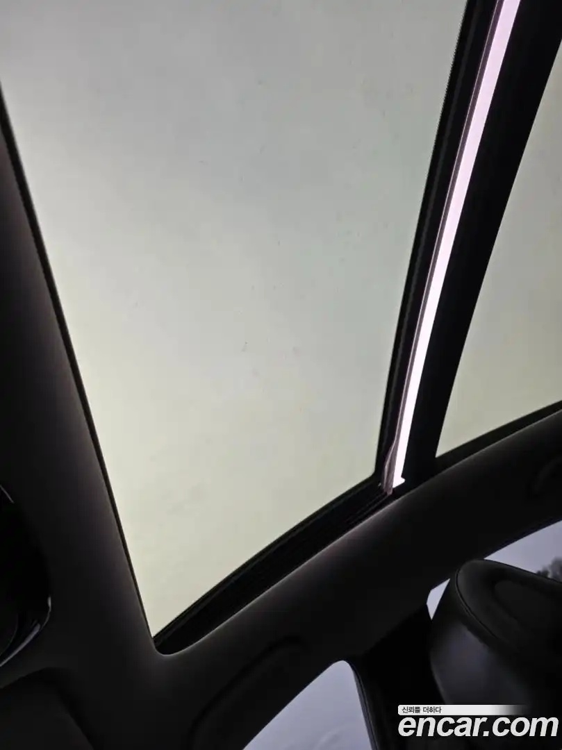 Grandeur Hyundai 2016.0-OPTION-020