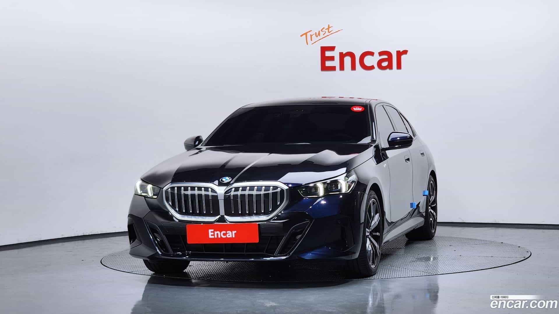 5-Series BMW 2024.7-OUTER-003