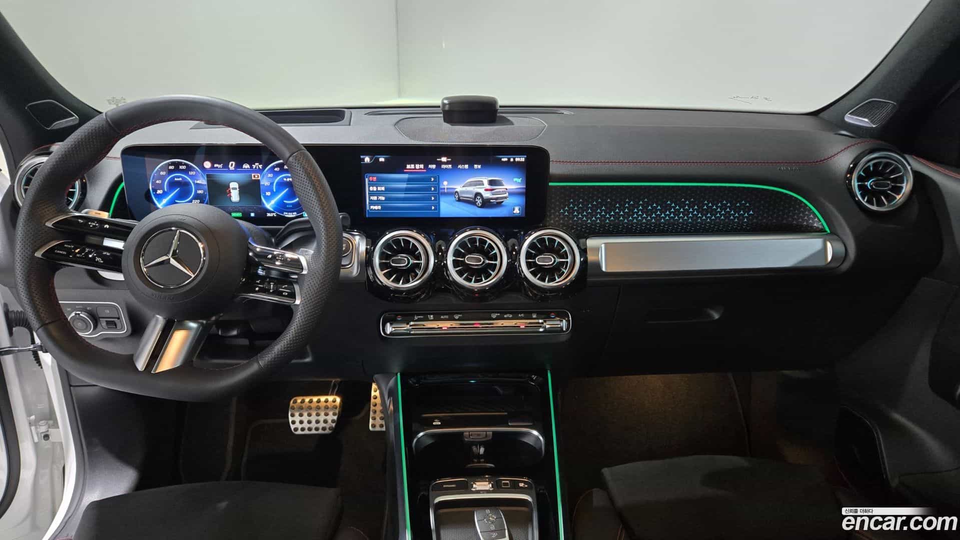 EQB Mercedes-Benz 2025.9-OPTION-021