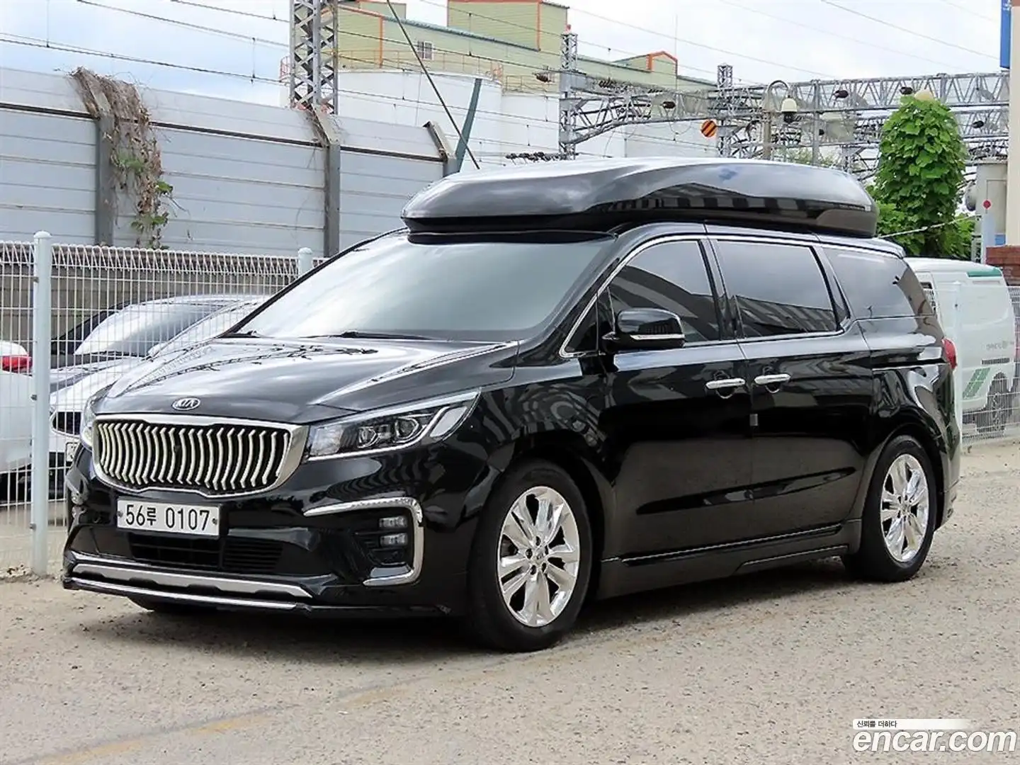 Canival Kia 2015.10-OUTER-002