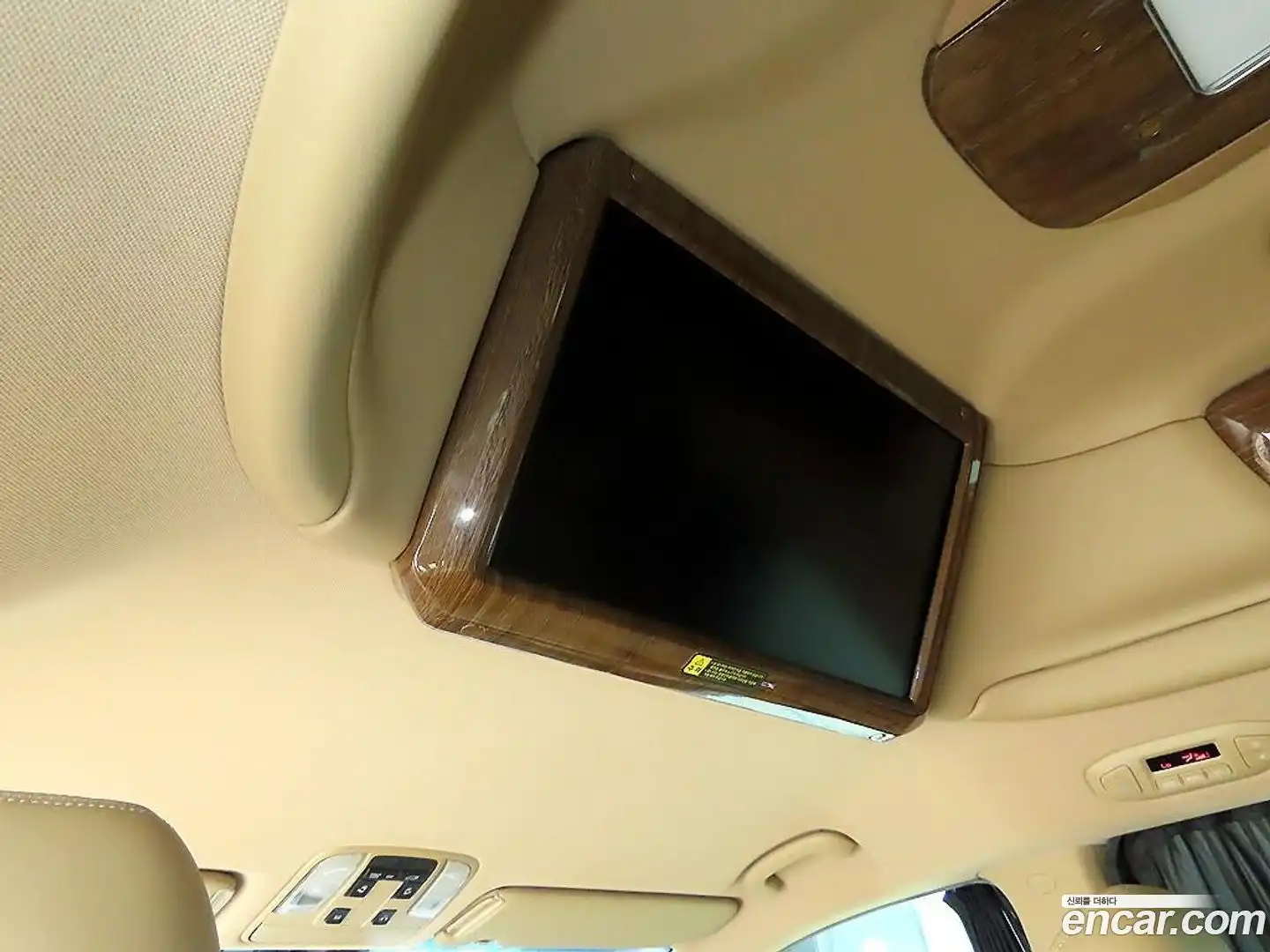 Canival Kia 2015.10-OPTION-019
