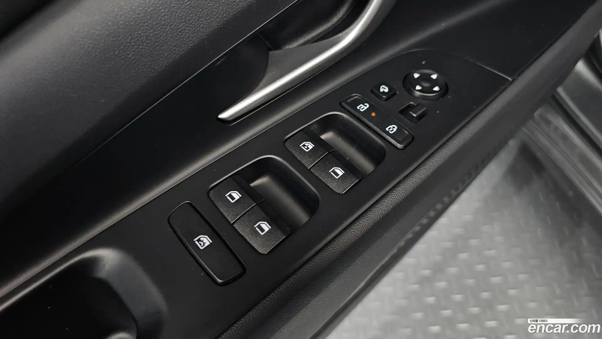 AVANTE Hyundai 2025.6-OPTION-023