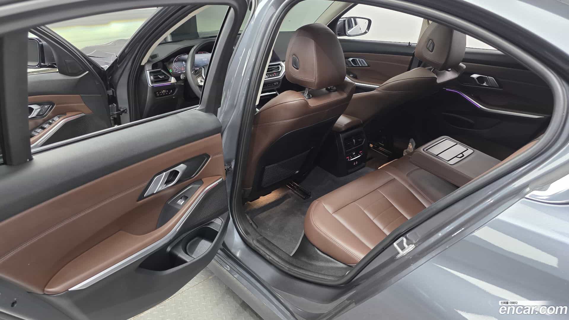 3-Series BMW 2021.9-OPTION-015