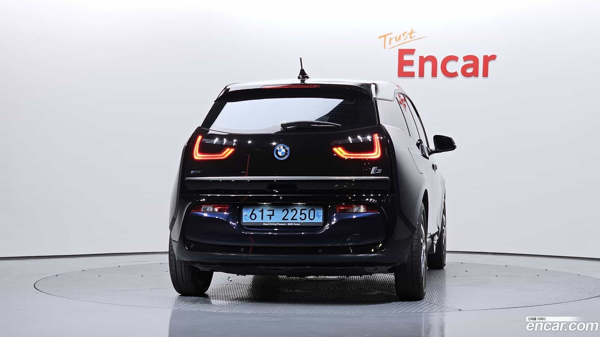 i3 BMW 2018.11-OUTER-004