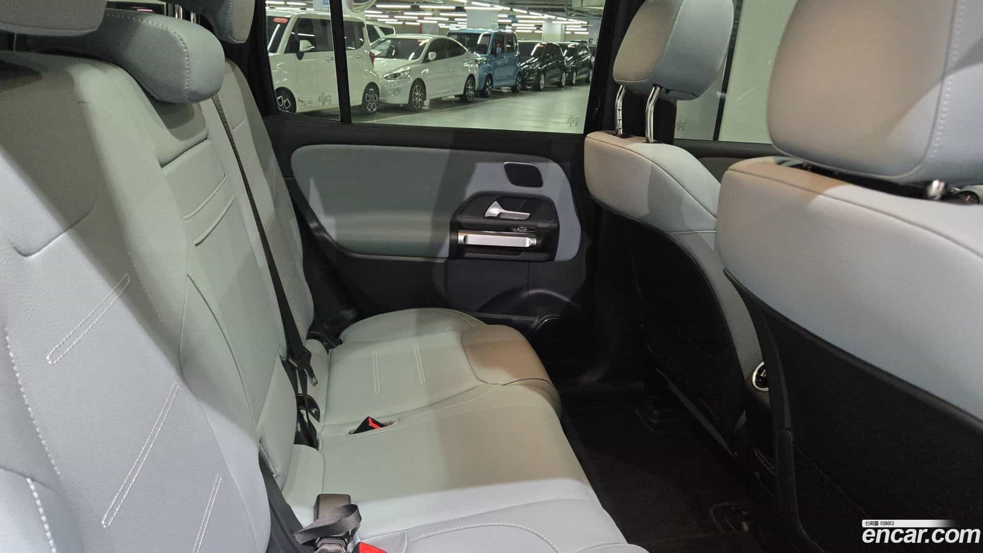EQB Mercedes-Benz 2025.9-OPTION-024