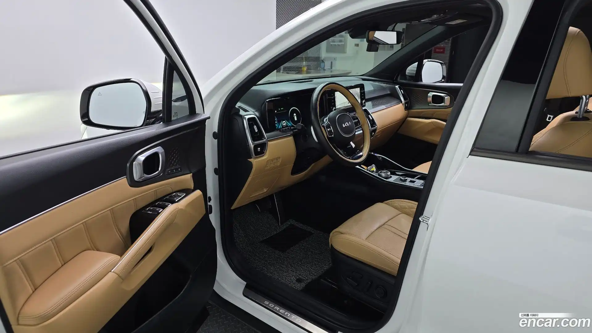 Sorento Kia 2023.0-INNER-010