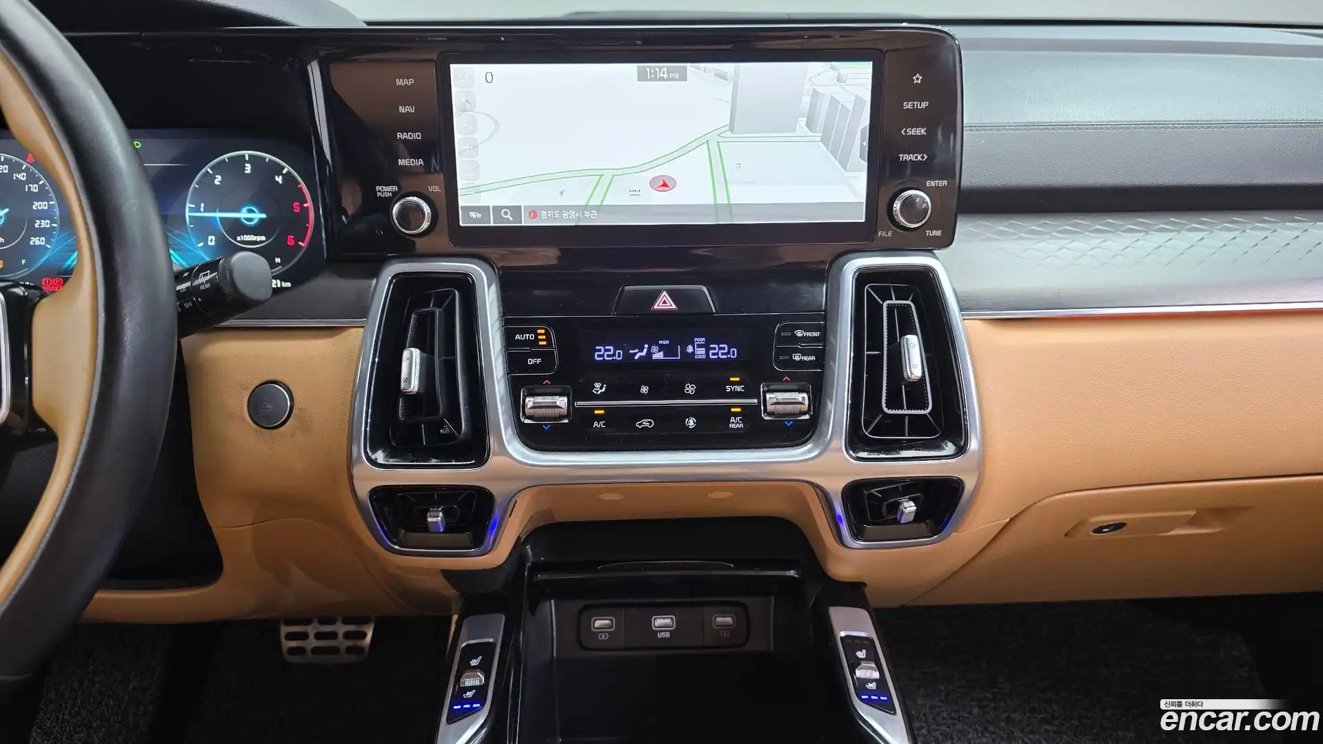 Sorento Kia 2023.0-OPTION-016