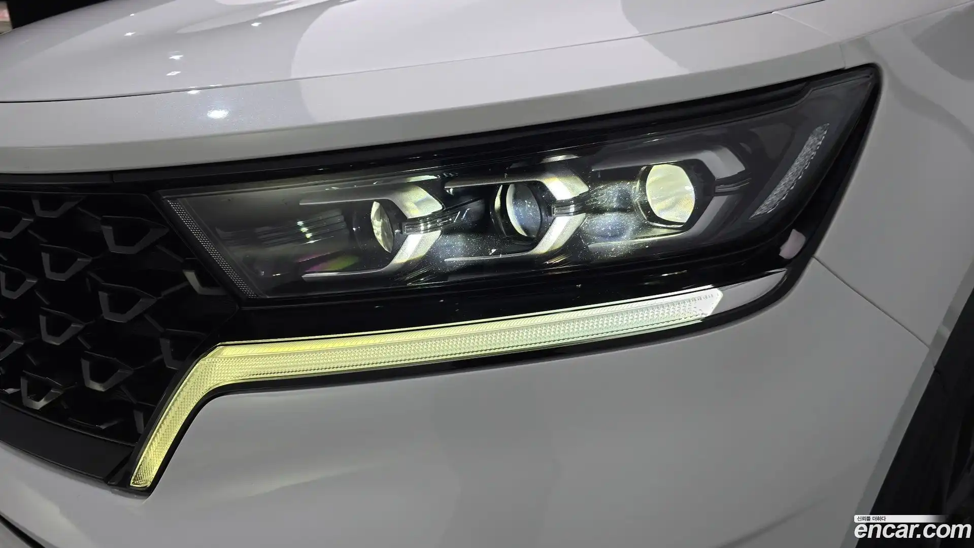 Sorento Kia 2023.0-OUTER-032