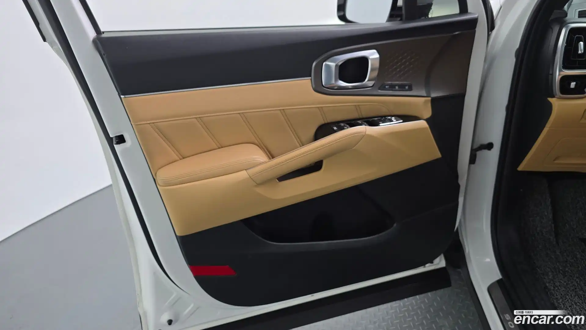 Sorento Kia 2023.0-INNER-034