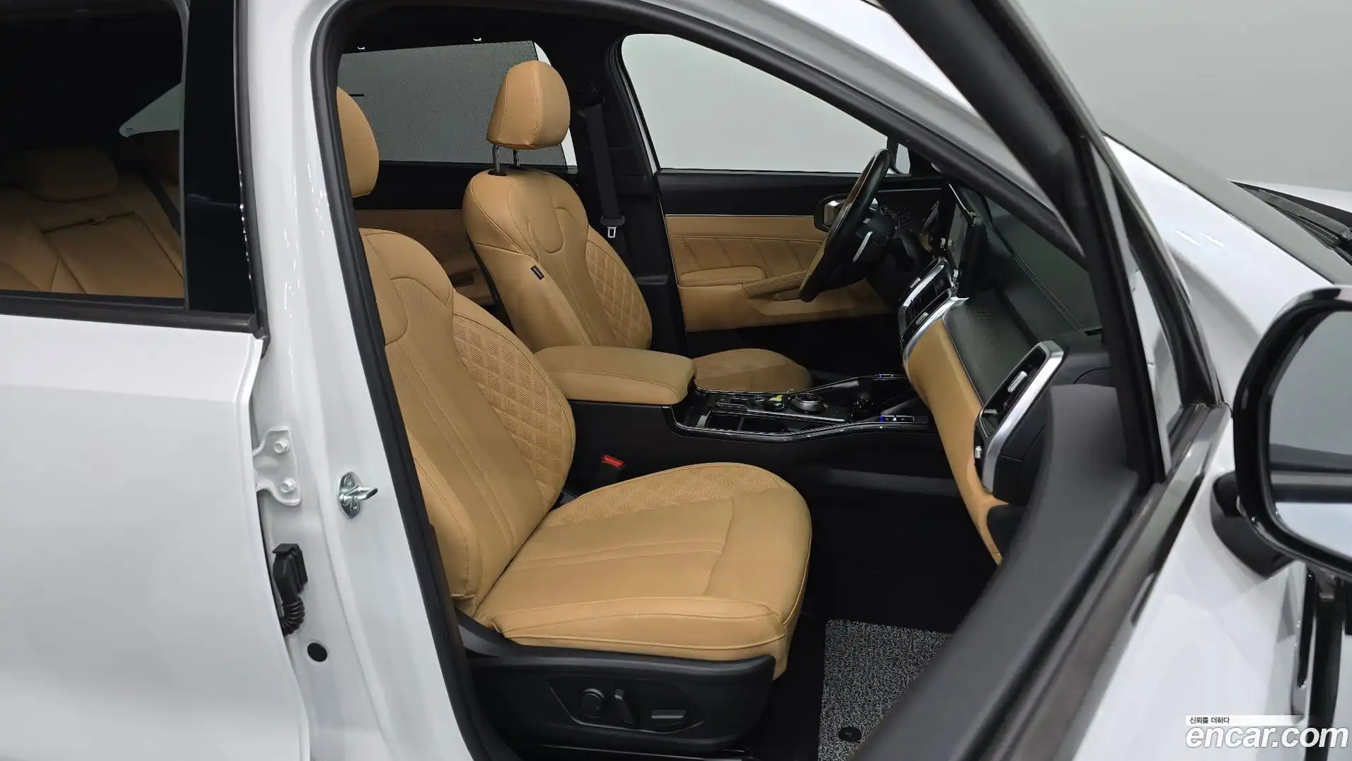 Sorento Kia 2023.0-INNER-036