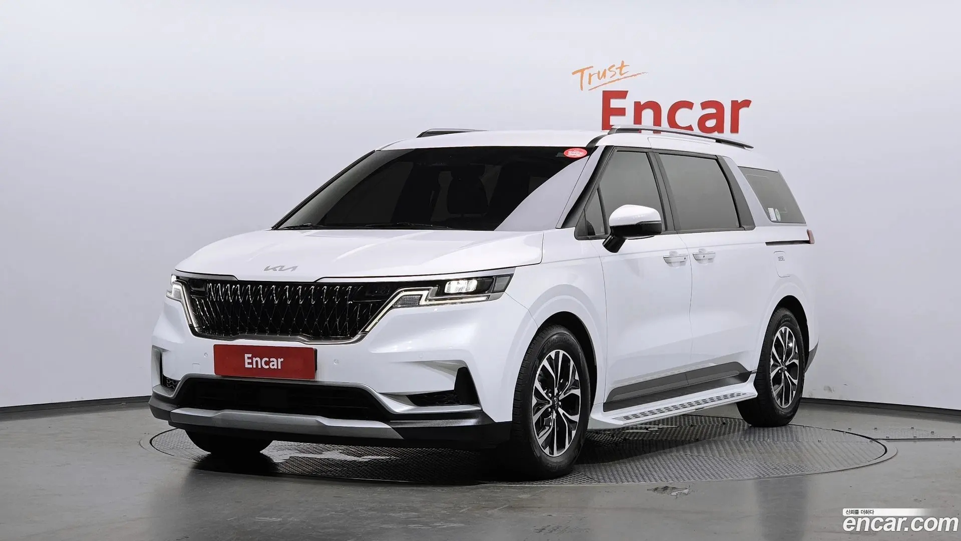 Main__Slider__Photo:Canival Kia 2022.0-0