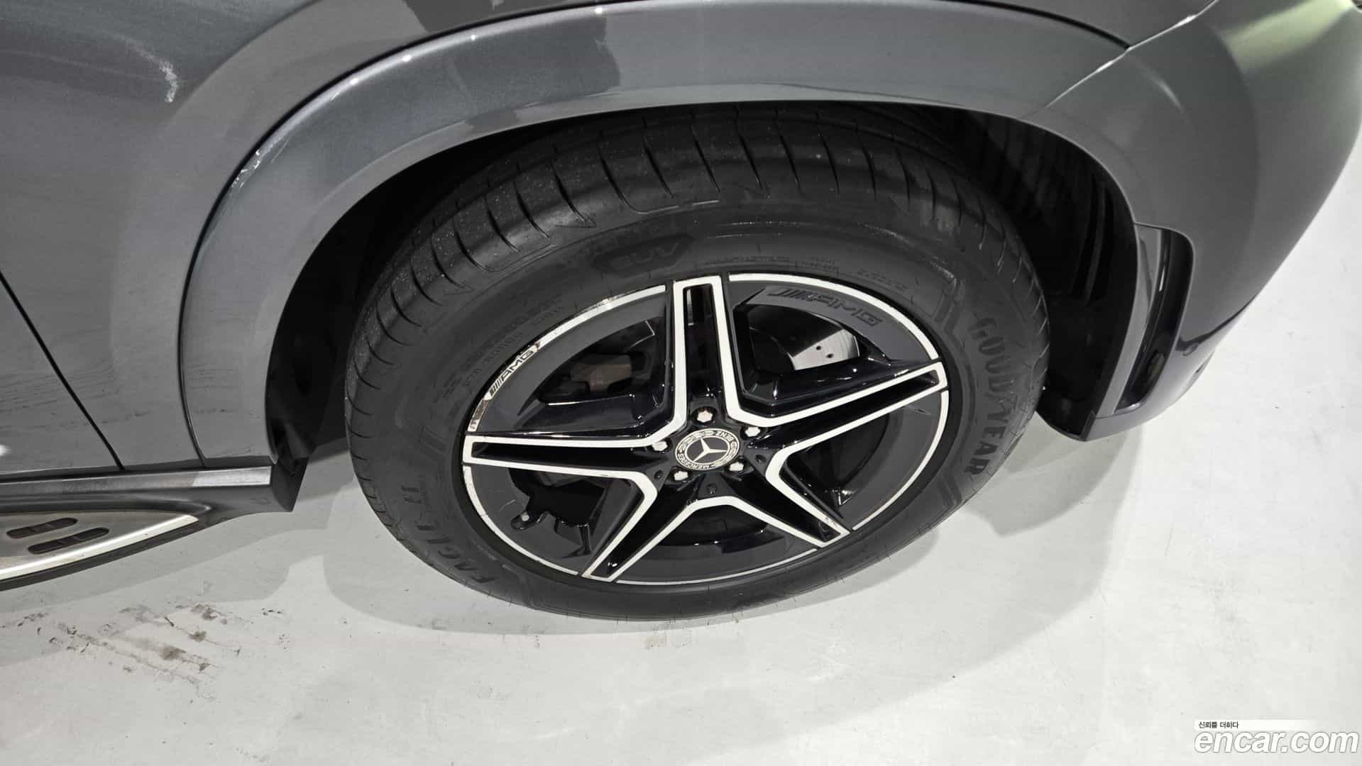 GLE-Class Mercedes-Benz 2021.5-OUTER-005