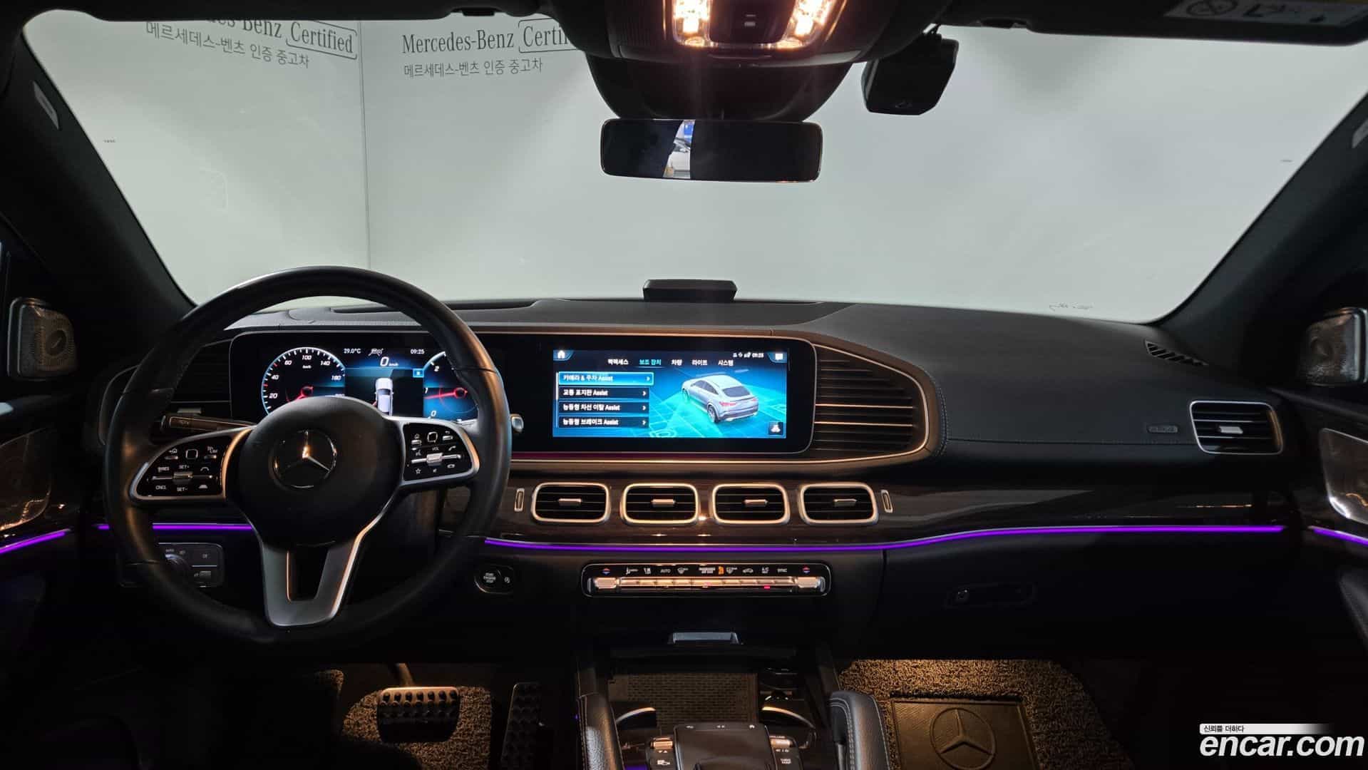 GLE-Class Mercedes-Benz 2021.5-OPTION-021