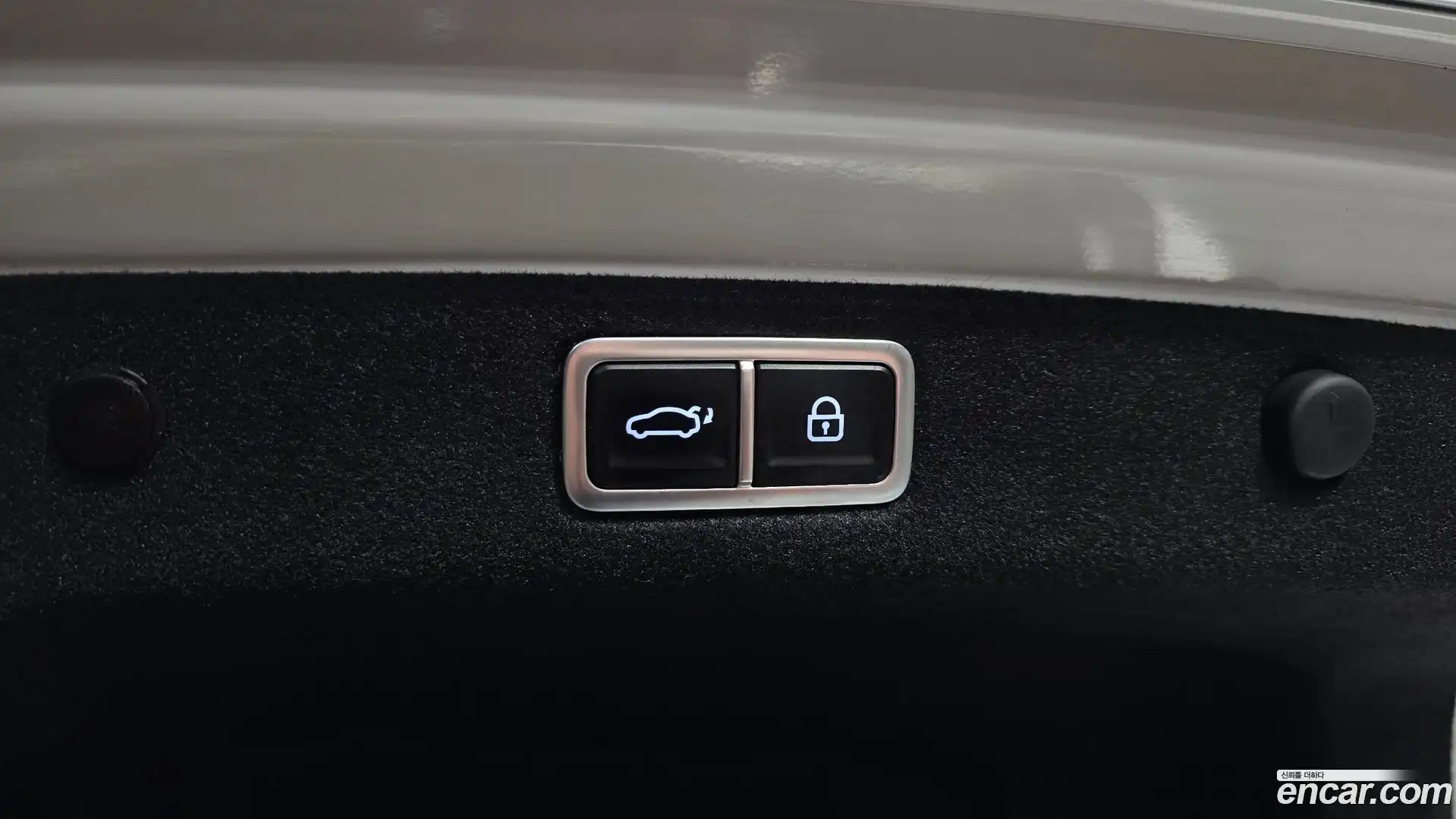 Grandeur Hyundai 2023.4-OPTION-024