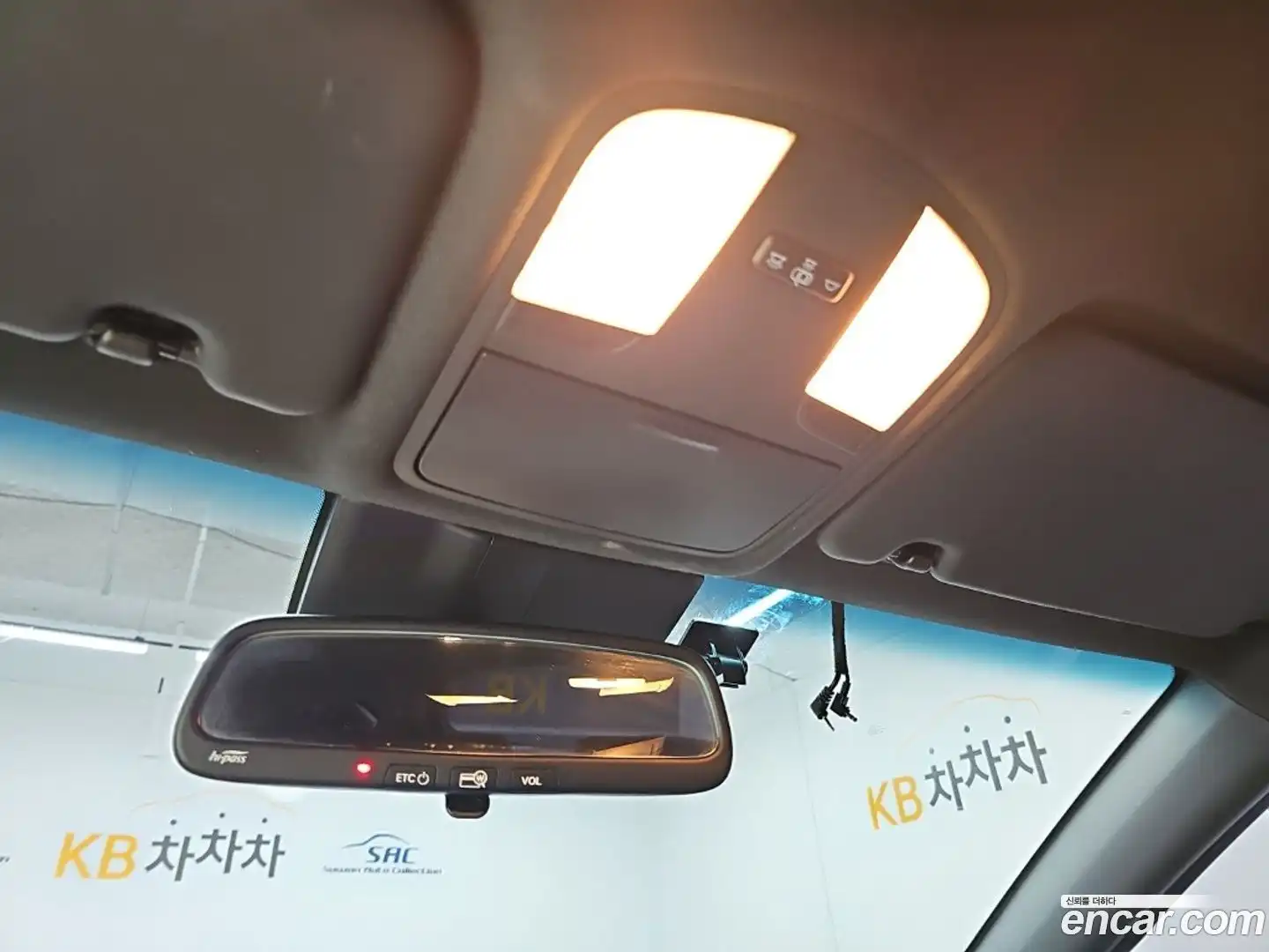 Kona Hyundai 2017.7-OPTION-019
