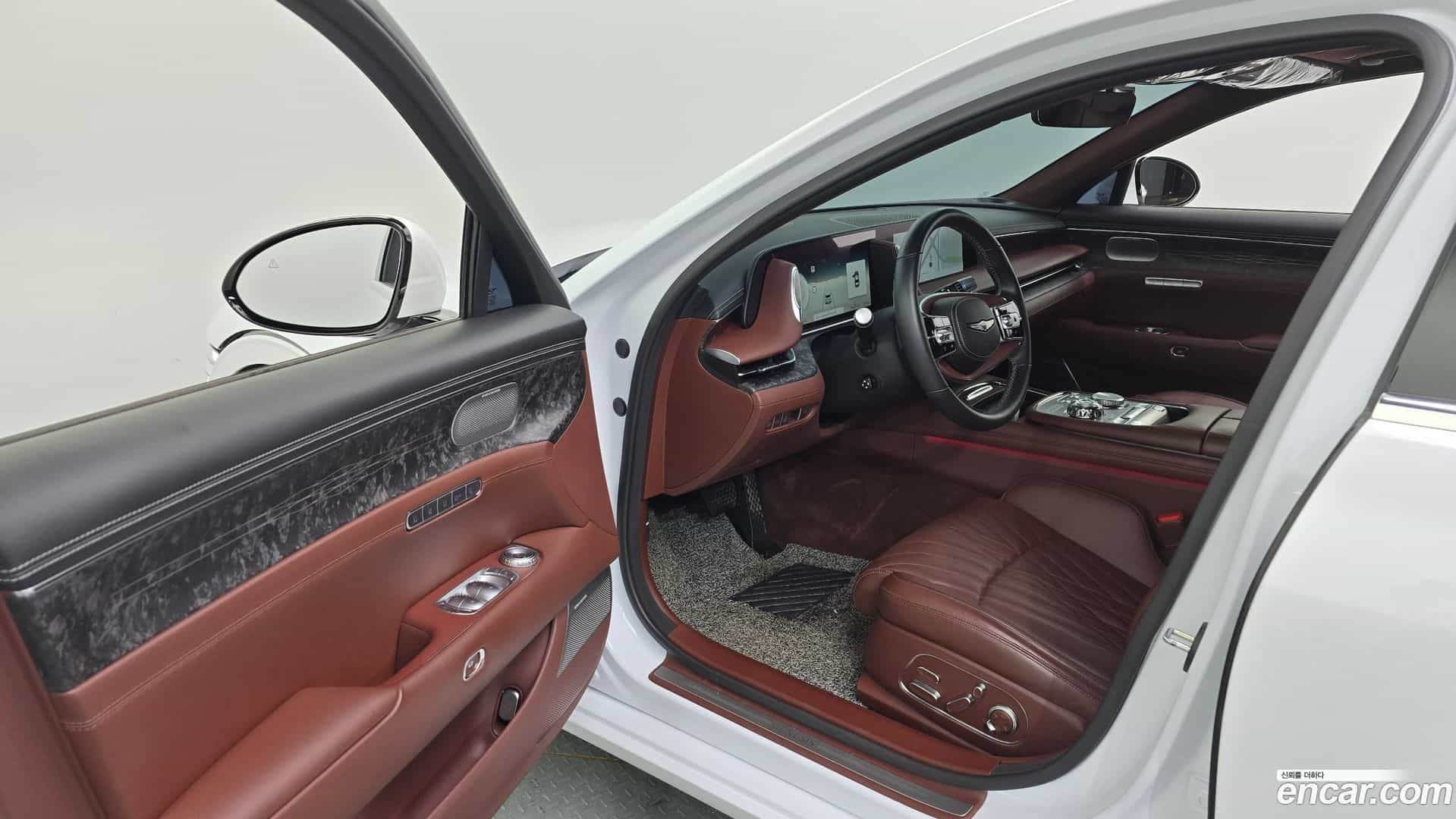 G90 Genesis 2023.0-INNER-010