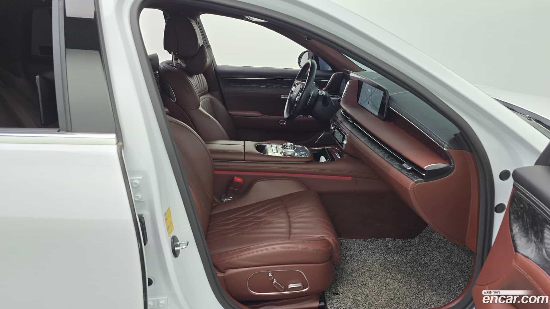 G90 Genesis 2023.0-INNER-036