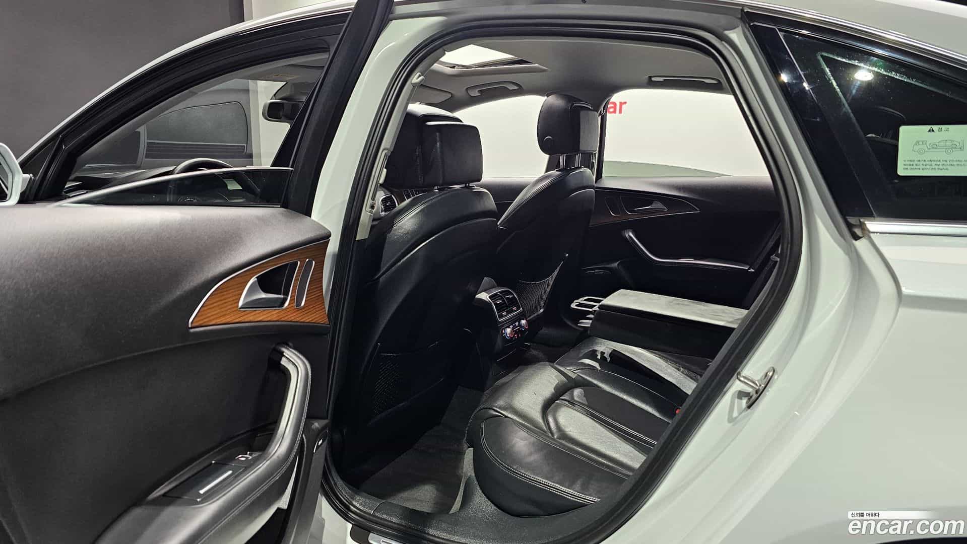 A6 Audi 2016.1-OPTION-015