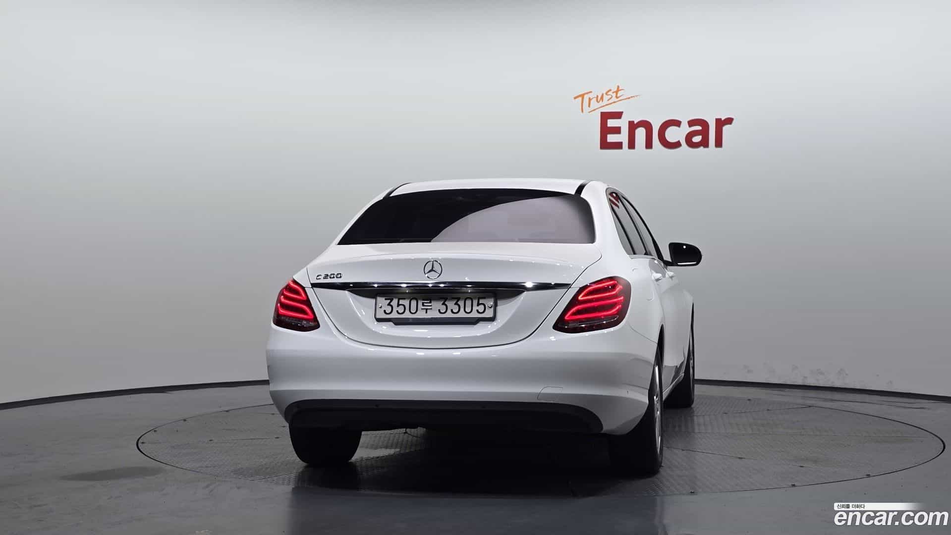 C-Class Mercedes-Benz 2017.1-OUTER-004