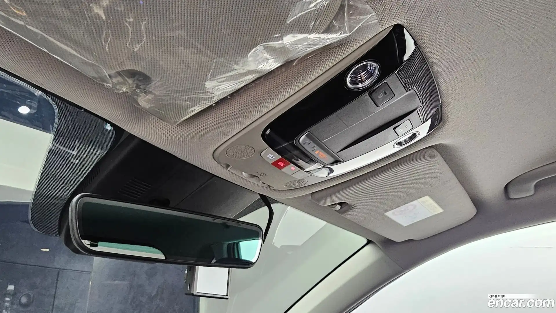 Sorento Kia 2022.2-OPTION-041