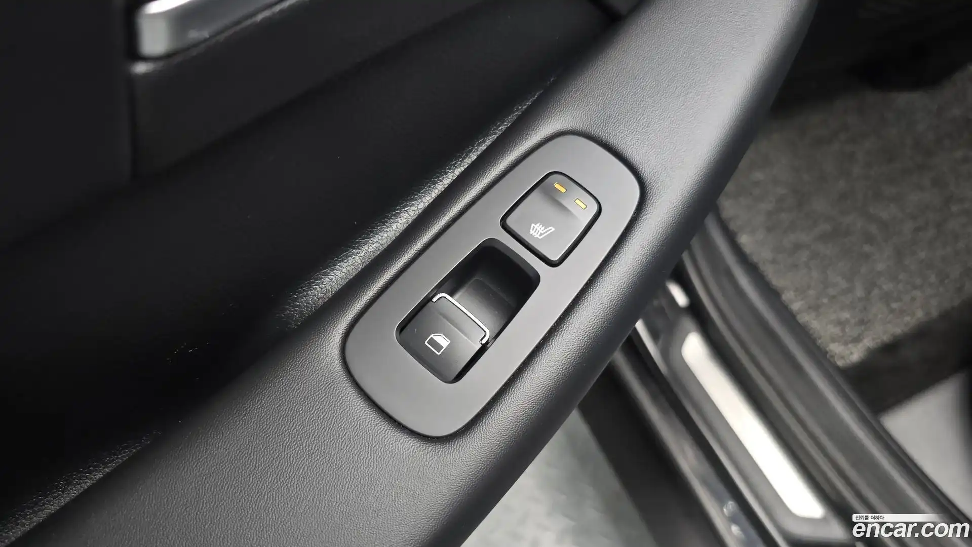 Sonata Hyundai 2019.5-OPTION-023